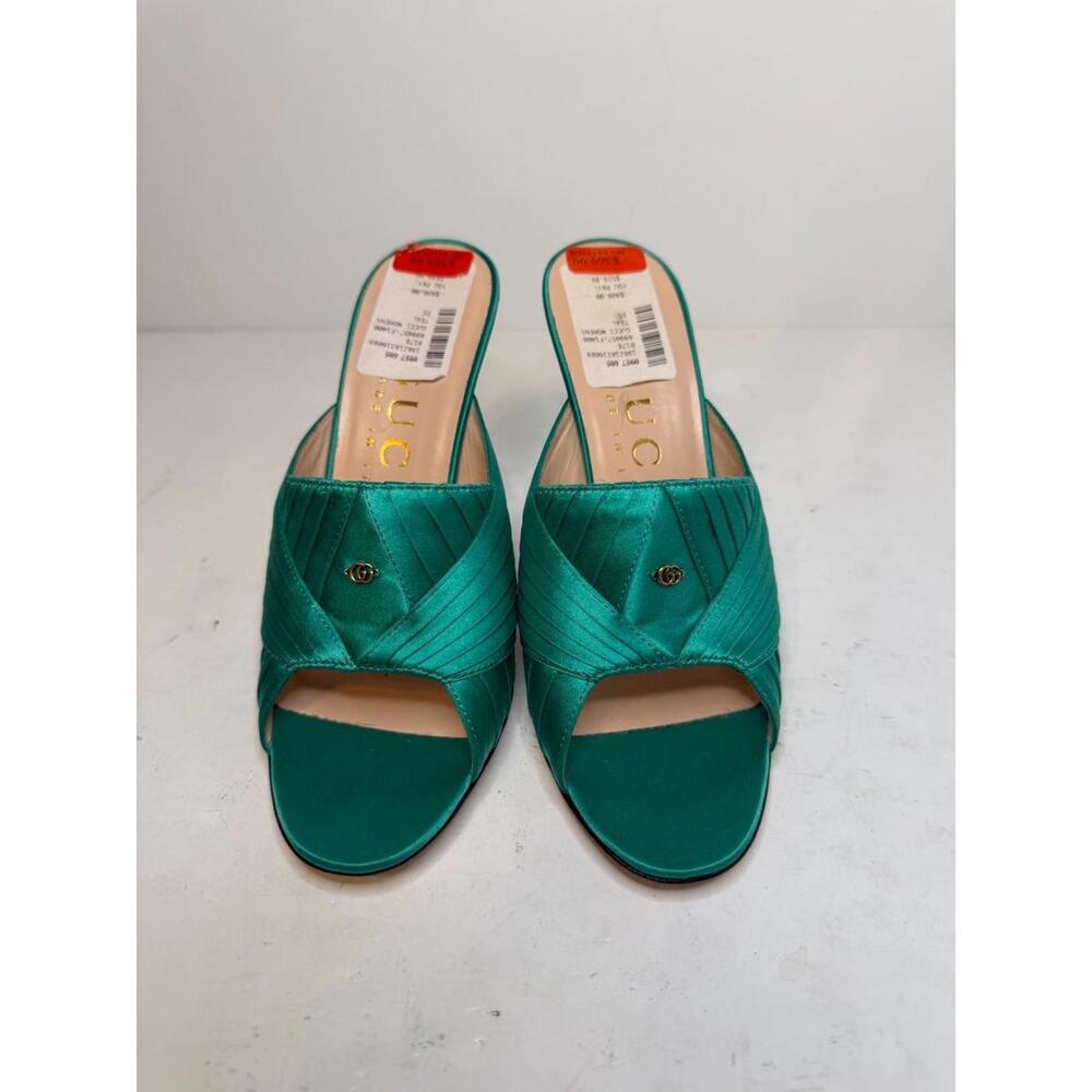 Gucci Satin Mule Heels Green GG Logo Open Toe Slides EU 35 New No Box
